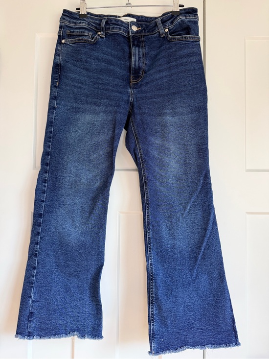Mango Denim - Mango Sienna Dark Blue High-Rise cropped Flared Jeans - size 10
